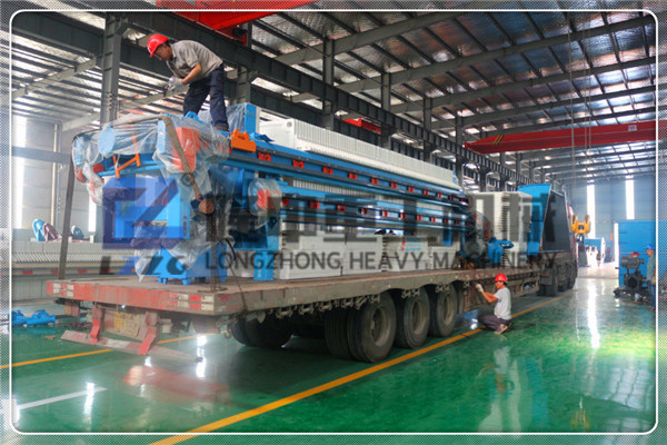 除了礦山行業(yè)，還有哪些行業(yè)需要污泥壓濾機設備？